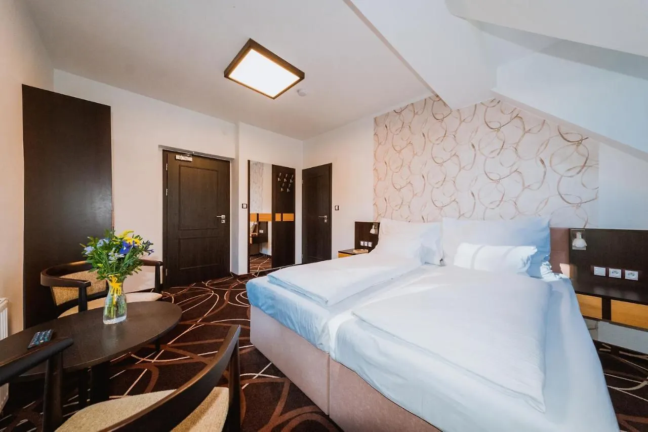 Hotel Hubertus Карловы Вары