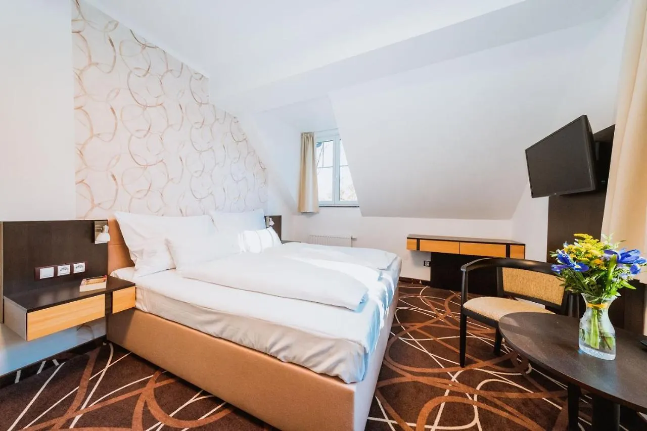 Hotel Hubertus Karlovy Vary Guest house